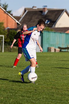 Bild 207 - B-Juniorinnen SG Wilstermarsch - SV Henstedt Ulzburg : Ergebnis: 5:1